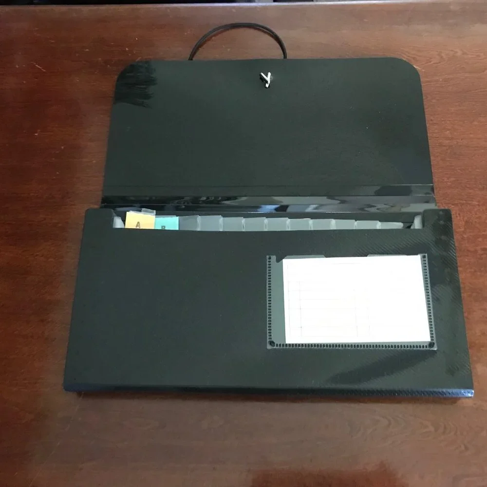 Black Poly Expandable Folder with Elastic Closure (10.5